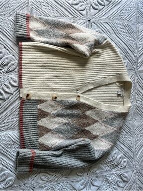 Cream and Gray Argyle Button-Front Women’s Sweater Cardigan